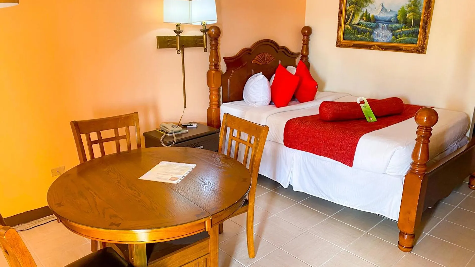 Point Salines Hotel Gwa Kay