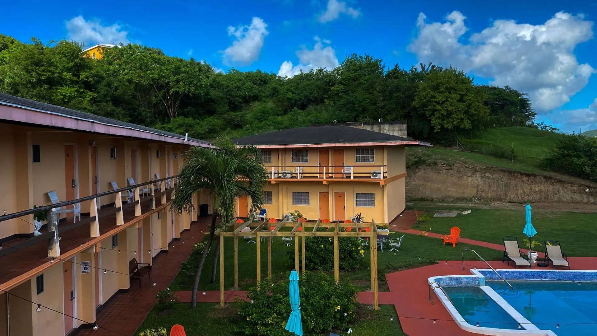 Point Salines Hotel Gwa Kay