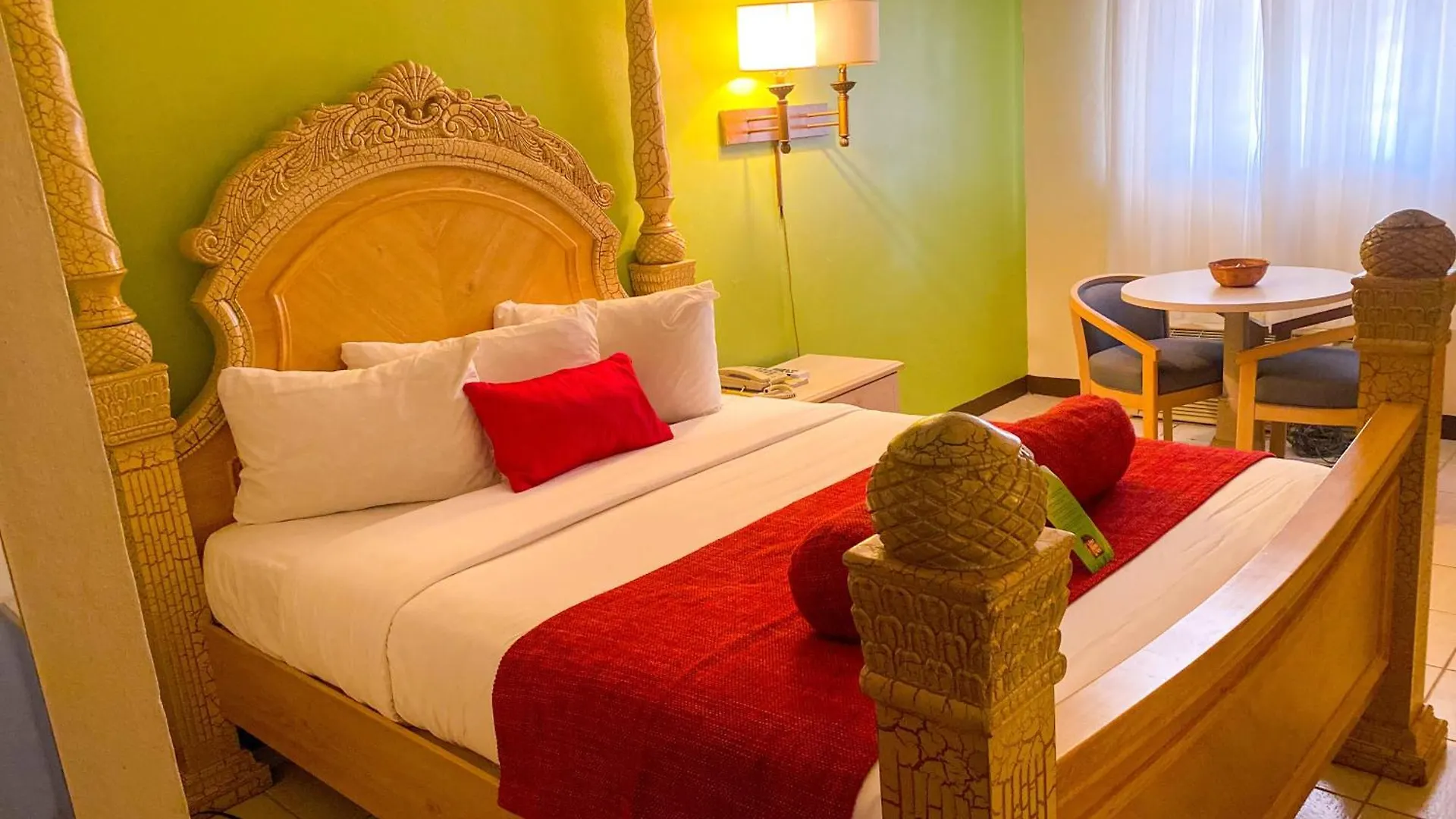 Point Salines Hotel Gwa Kay